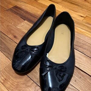 JCrew Factory Black Women's Ballet Flats with Patent Toe - size 11